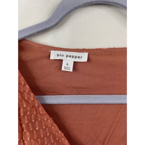 Blu Pepper V-Neck Long Sleeve Rust Orange Peplum Top Size Large - Picture 2 of 4